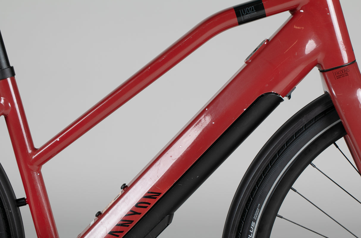 Canyon Commuter:On 7 Wmn - käytetty sähköpyörä 157-169 cm ajajalle