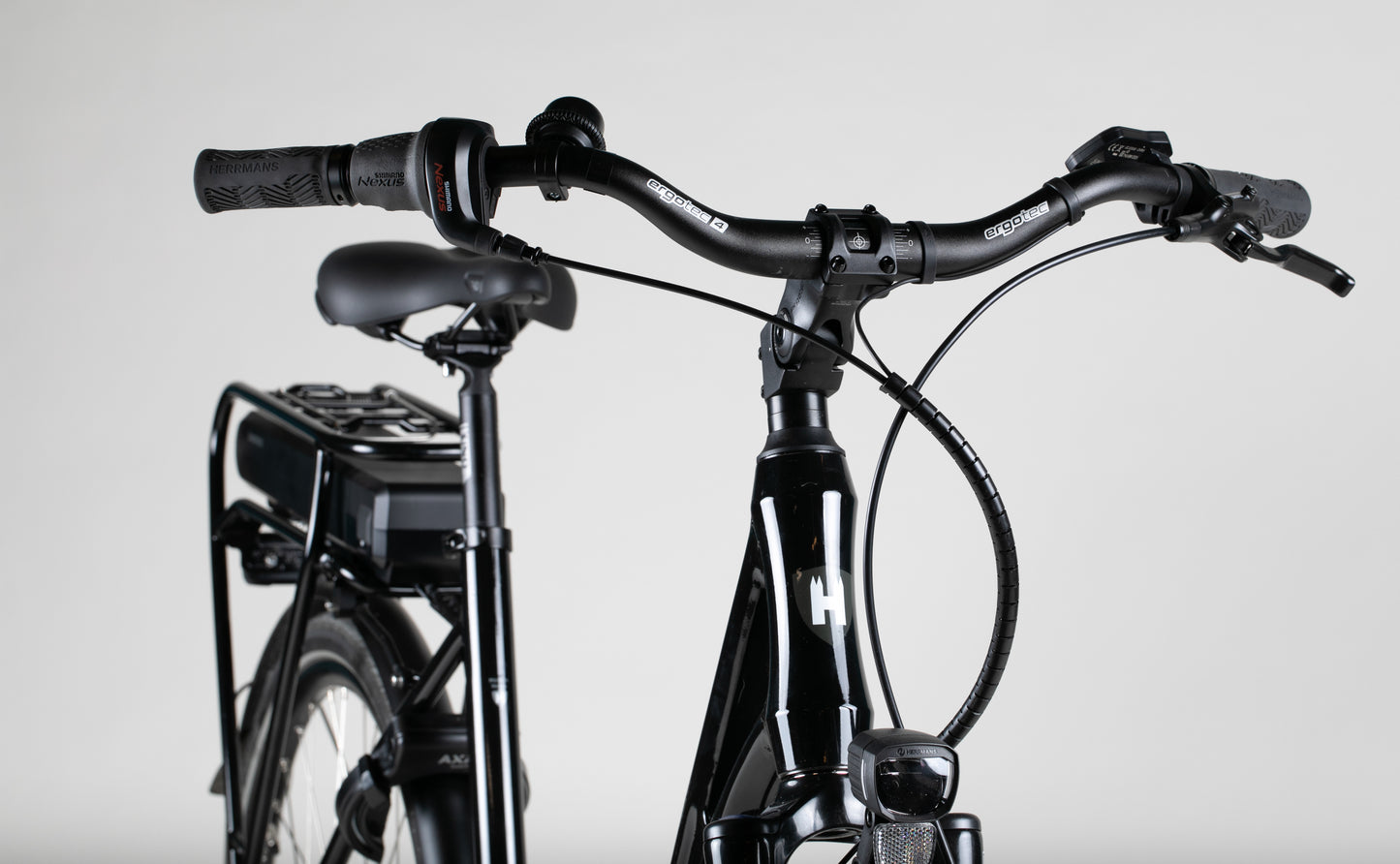 Helkama C 7v 28” - käytetty sähköpyörä 160-185 cm ajajalle