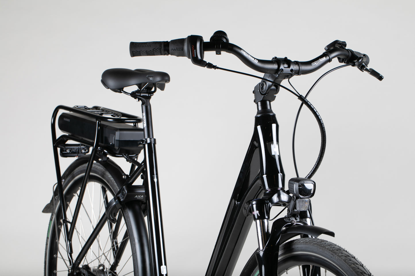 Helkama C 7v 28” - käytetty sähköpyörä 160-185 cm ajajalle