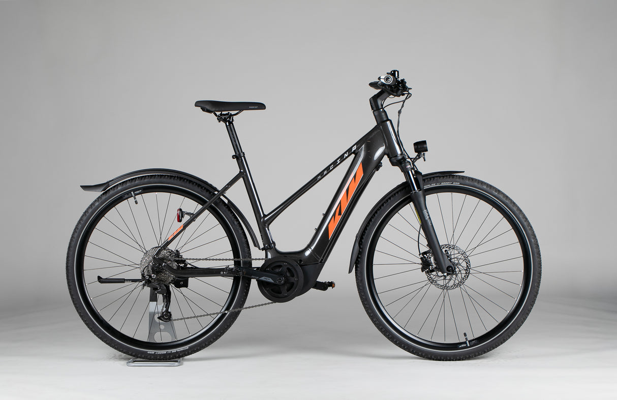 KTM Macina Cross P510 - käytetty sähköpyörä 158-176 cm ajajalle