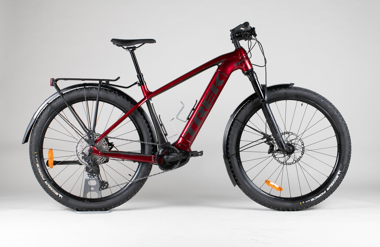 Trek Powerfly 7 - käytetty sähköpyörä 177-188 cm ajajalle