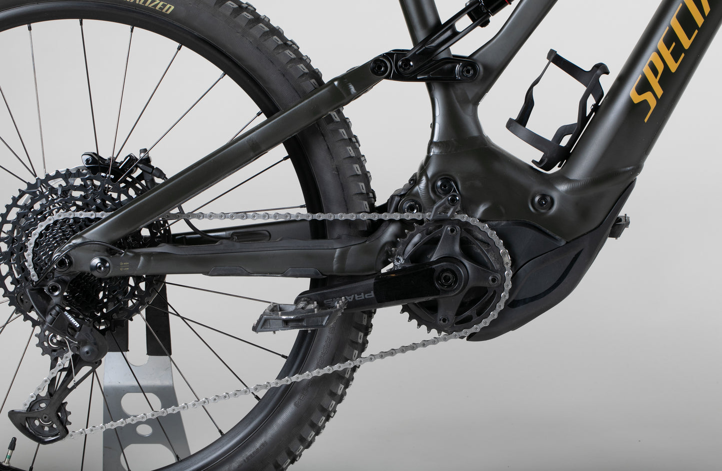 Specialized Turbo Levo Alloy - käytetty sähköpyörä 173-188 cm ajajalle