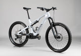 Canyon Spectral:On Cf 7 - käytetty sähköpyörä 186-198 cm ajajalle