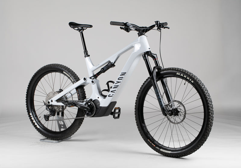 Canyon Spectral:On Cf 7 - käytetty sähköpyörä 186-198 cm ajajalle