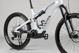 Canyon Spectral:On Cf 7 - käytetty sähköpyörä 186-198 cm ajajalle
