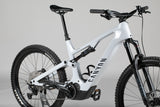 Canyon Spectral:On Cf 7 - käytetty sähköpyörä 186-198 cm ajajalle