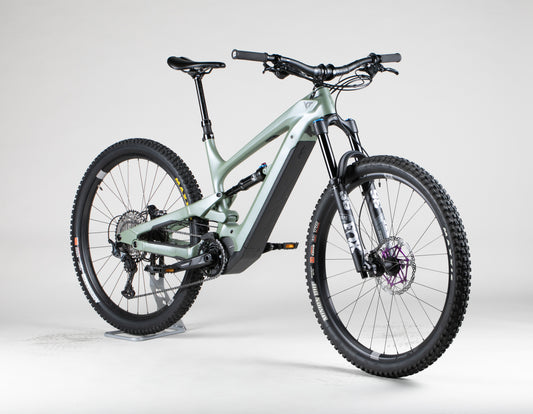 YT Industries Decoy Core 3 29 - käytetty sähköpyörä 171-183 cm ajajalle