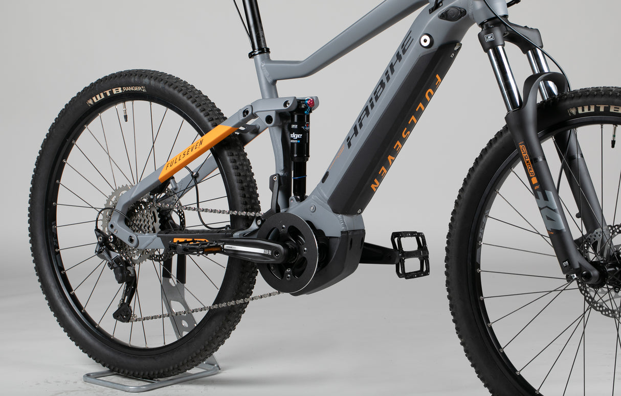 Haibike Fullseven 4 - käytetty sähköpyörä 168-178 cm ajajalle