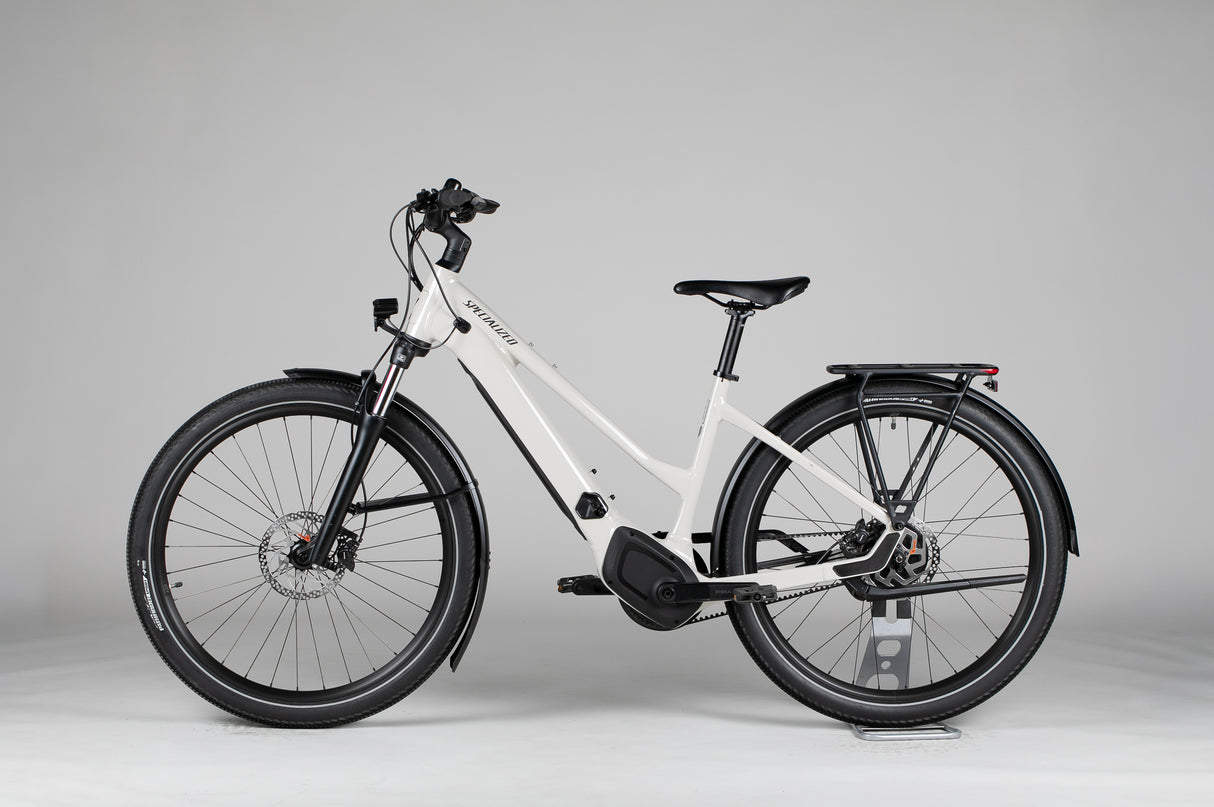Specialized Turbo Vado 3.0 IGH - käytetty sähköpyörä 168-180 cm ajajalle