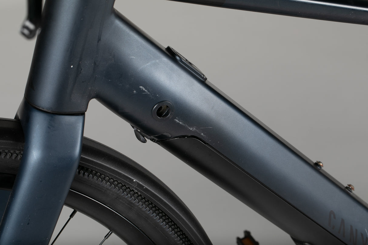 Canyon Commuter:On 7 - käytetty sähköpyörä 168-181 cm ajajalle