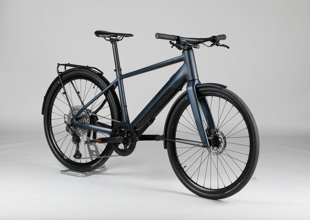 Canyon Commuter:On 7 - käytetty sähköpyörä 168-181 cm ajajalle