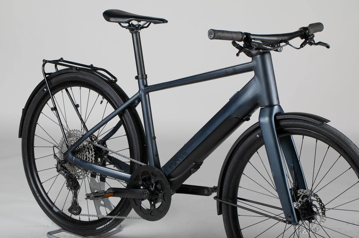Canyon Commuter:On 7 - käytetty sähköpyörä 168-181 cm ajajalle