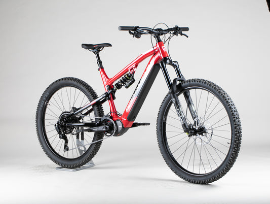 Rock Machine Blizzard Int e70-297 - käytetty sähköpyörä 170-185 cm ajajalle