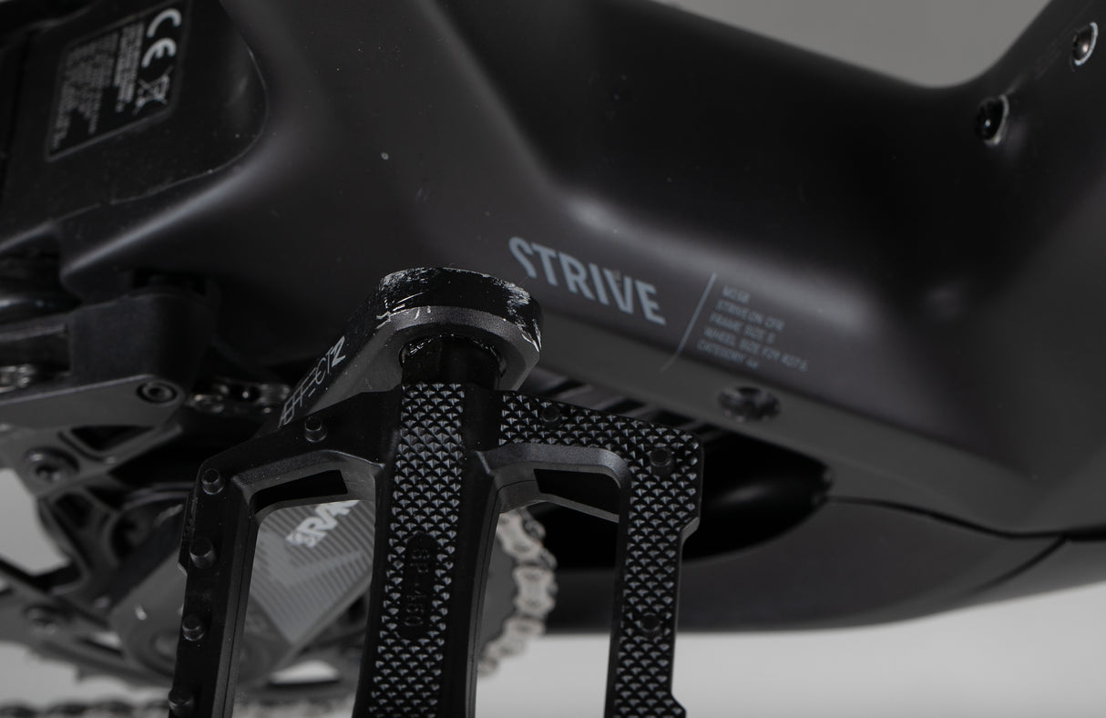 Canyon Strive:On Cfr Underdog - käytetty sähköpyörä 167-177 cm ajajalle