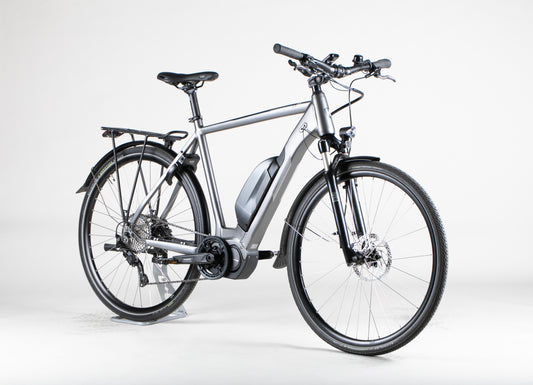 HELKAMA SE11 - käytetty sähköpyörä 170-190 cm ajajalle