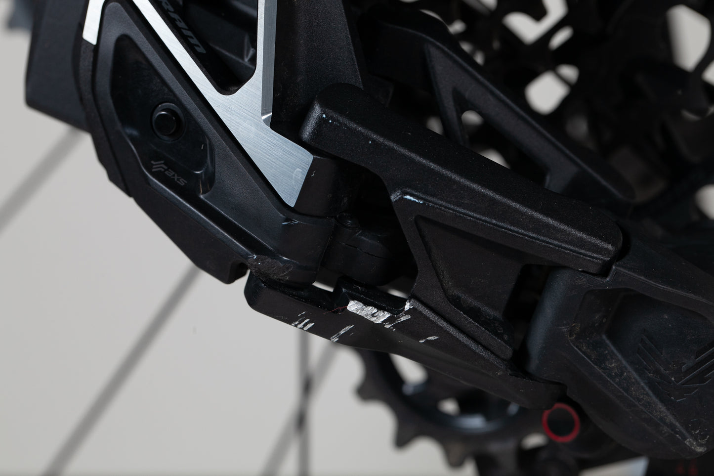 Canyon Strive:ON CFR LTD - käytetty sähköpyörä ajajalle 160-177 cm